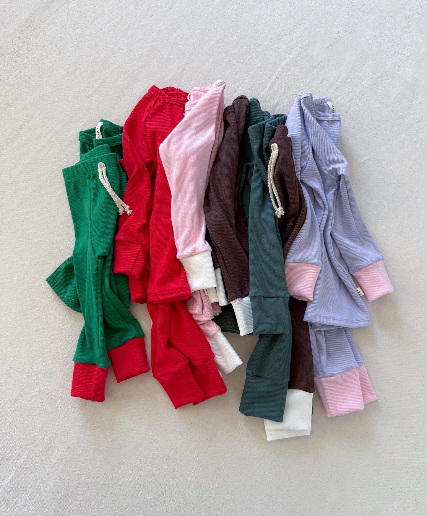 Night set | AMAZON / CHERRY