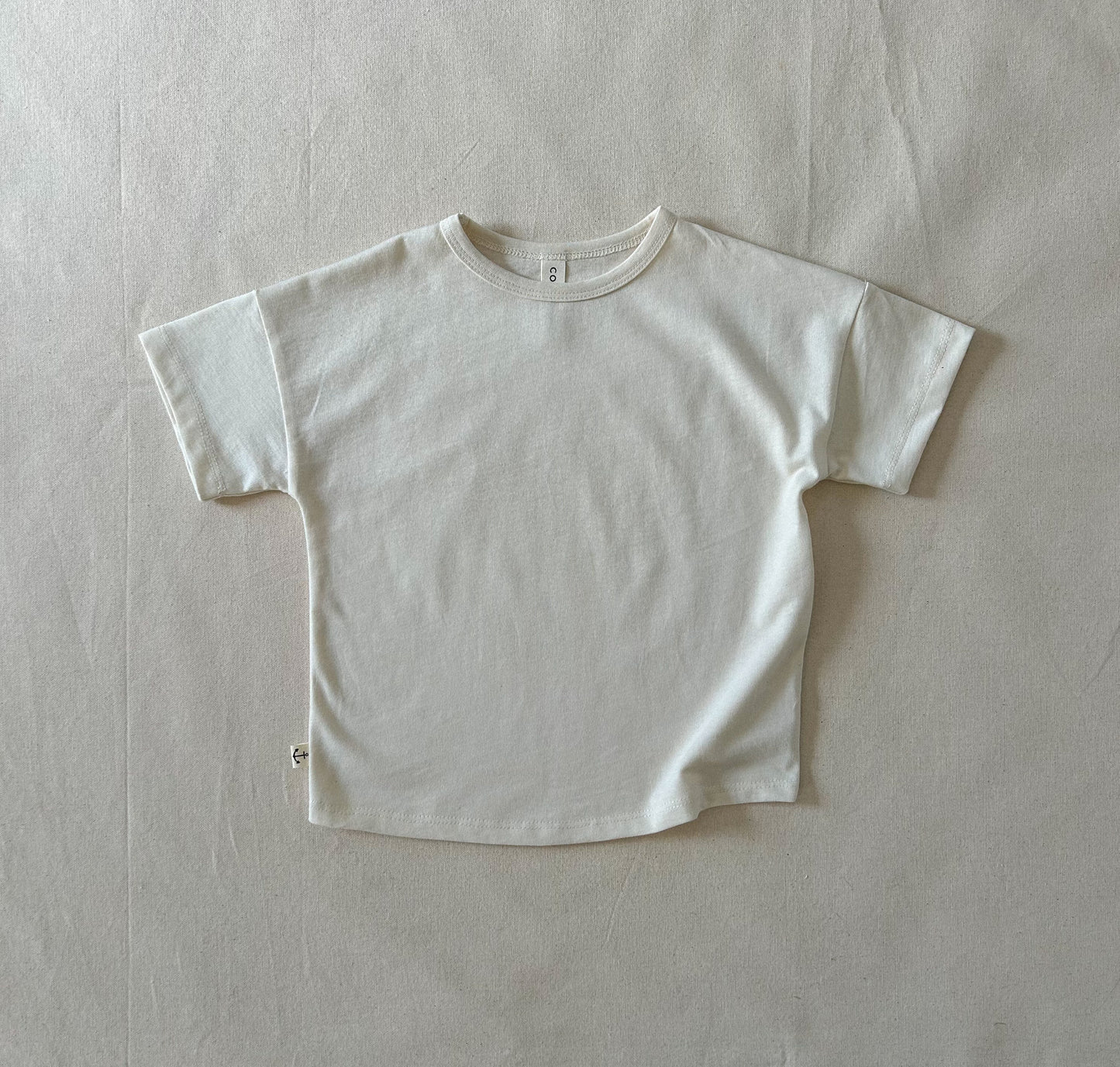 RELAXED TEE | WHITE SAND