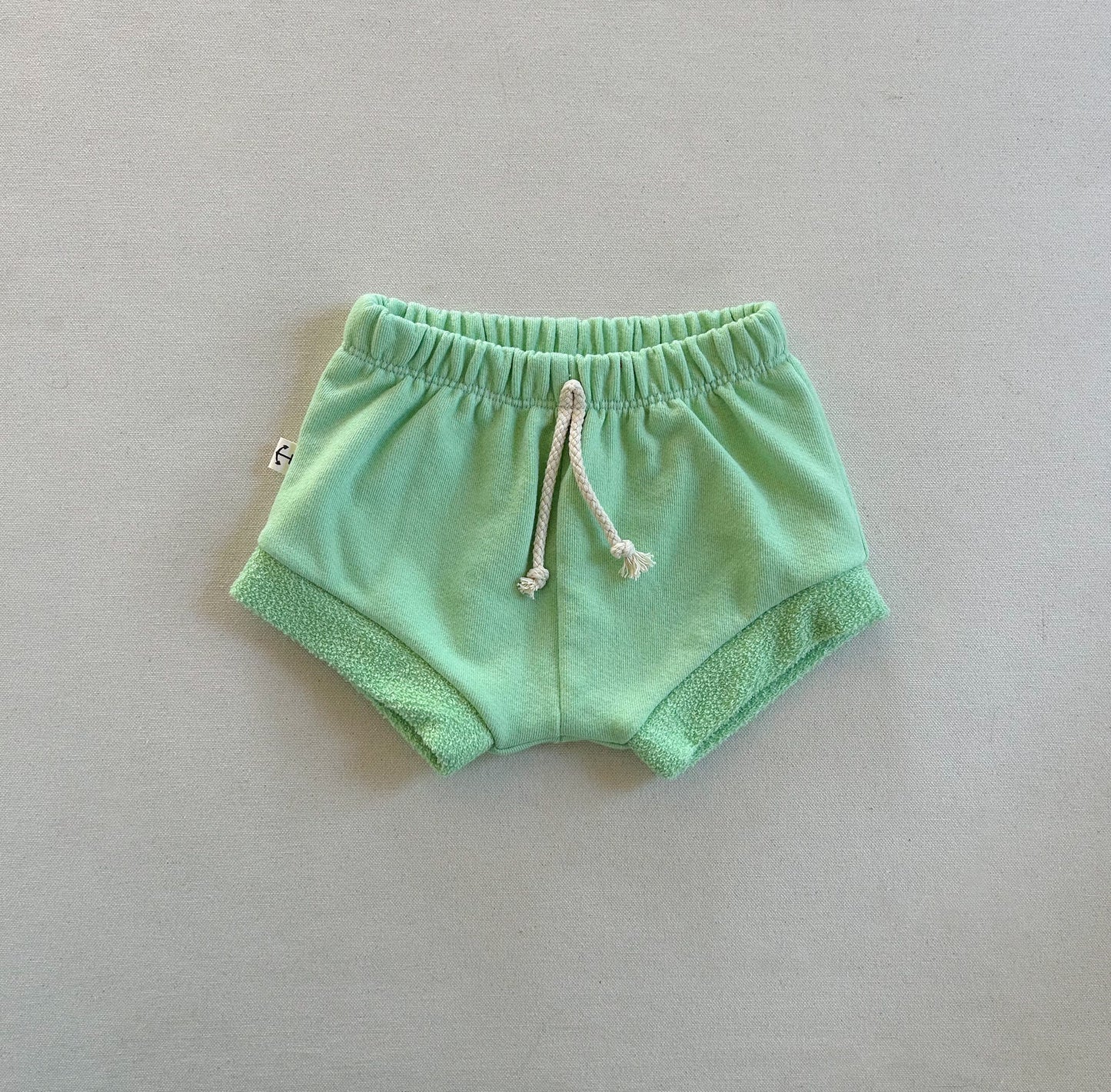 SHORTIES | FROSTED LIME
