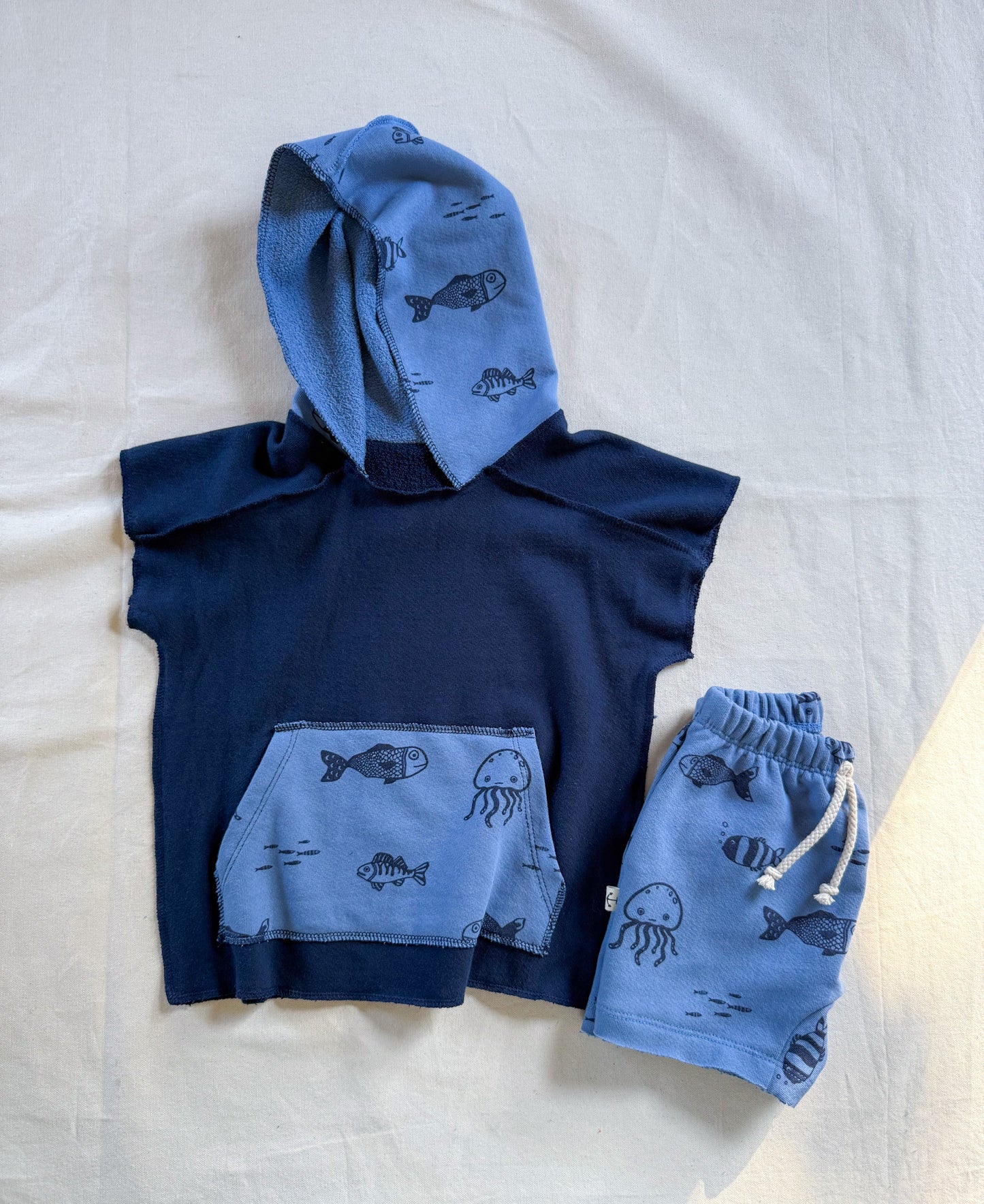 BEACH PONCHO - FISH + JELLY (pre-order)