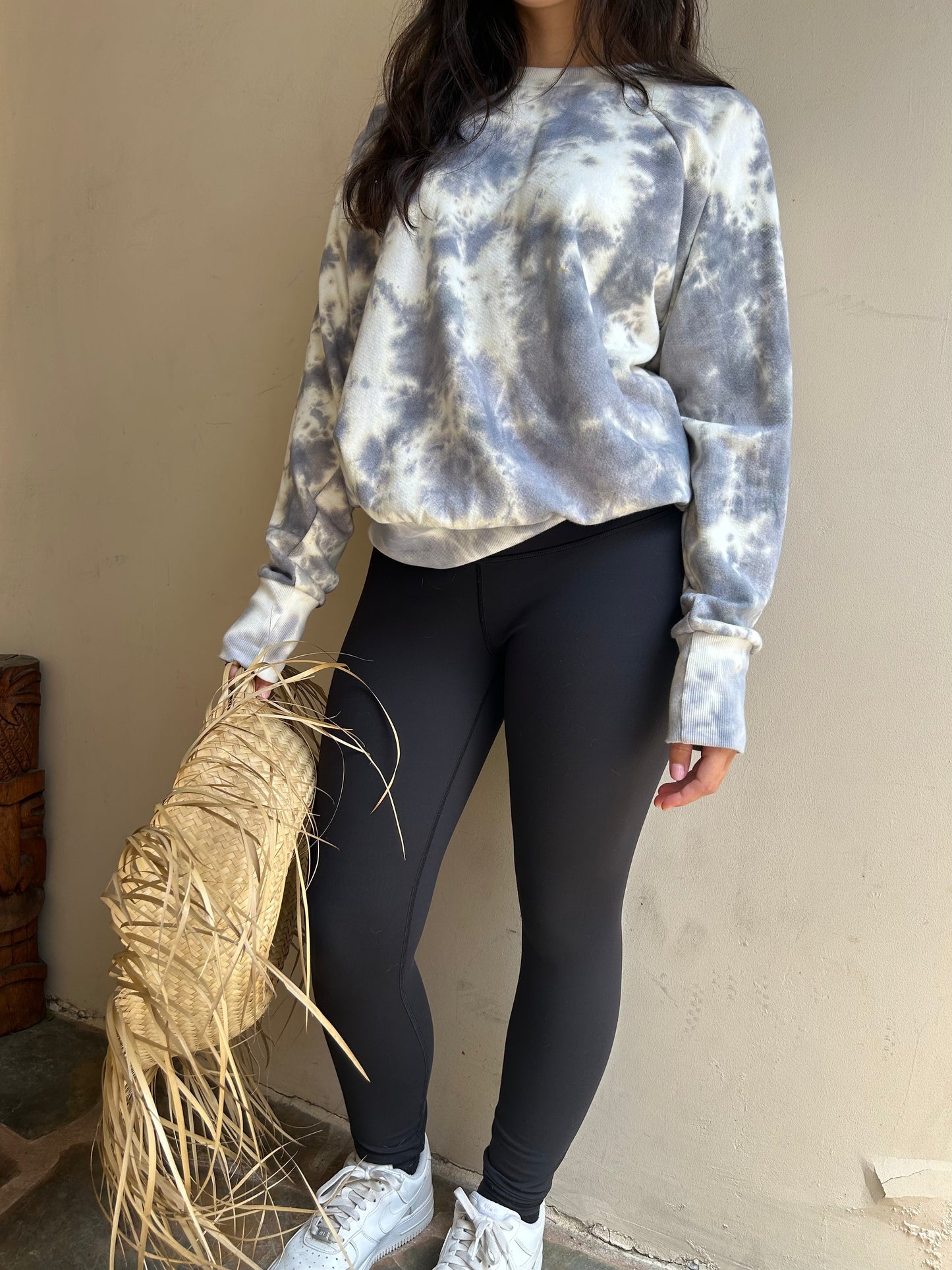 ADULT CREW | CAKE POP