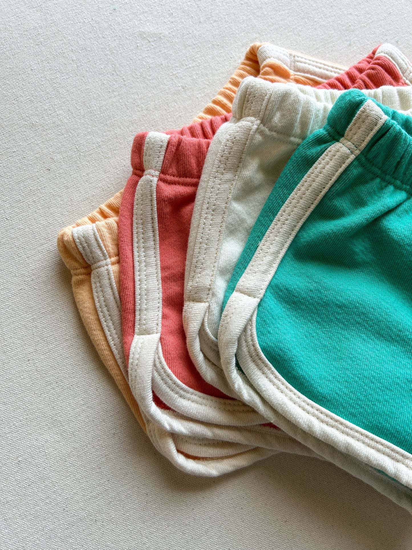 TRACK SHORTS | WHITE SAND