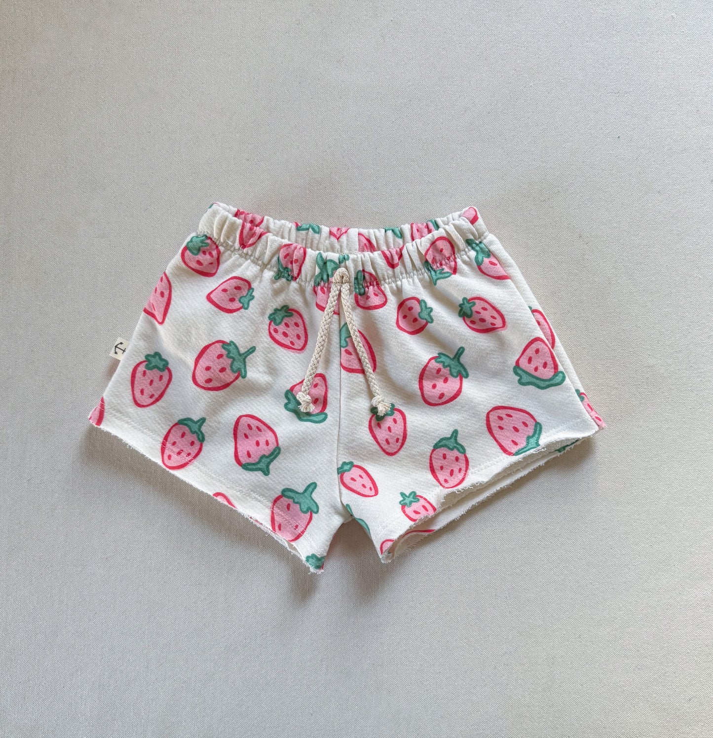 GIRL SHORTS | STRAWBERRIES & CREAM