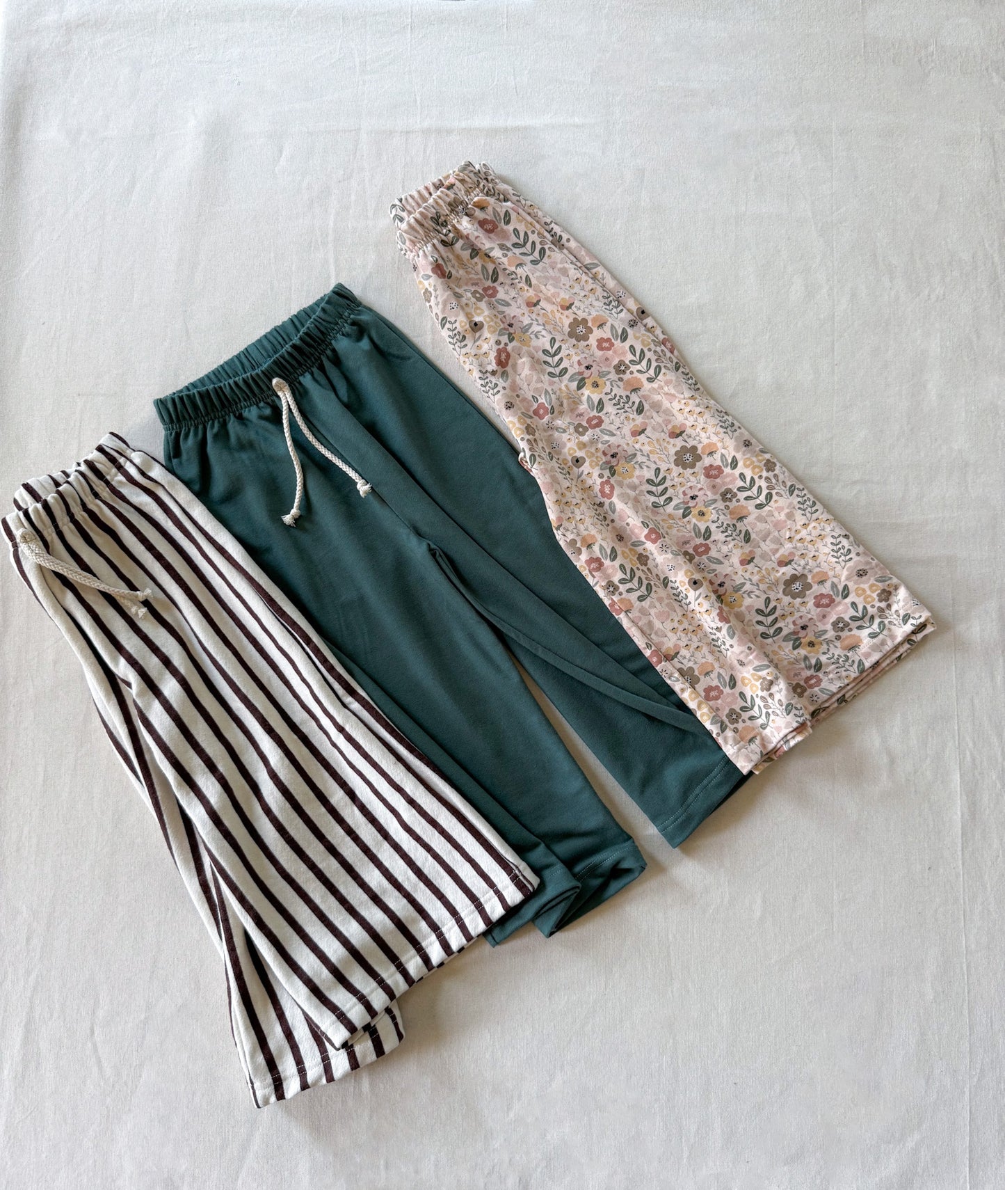 WIDE-LEG PANTS | COCONUT VERTICAL STRIPE