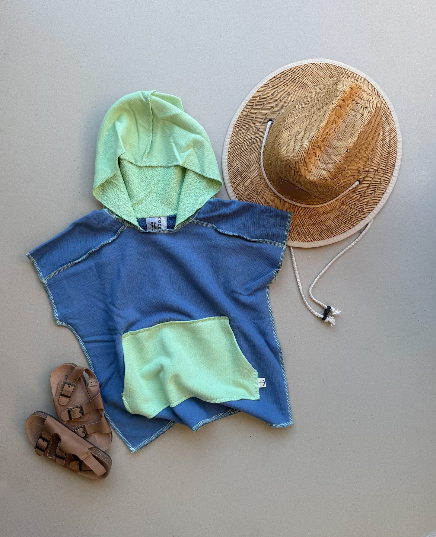 BEACH PONCHO - LAGUNA / FROSTED LIME SOLID