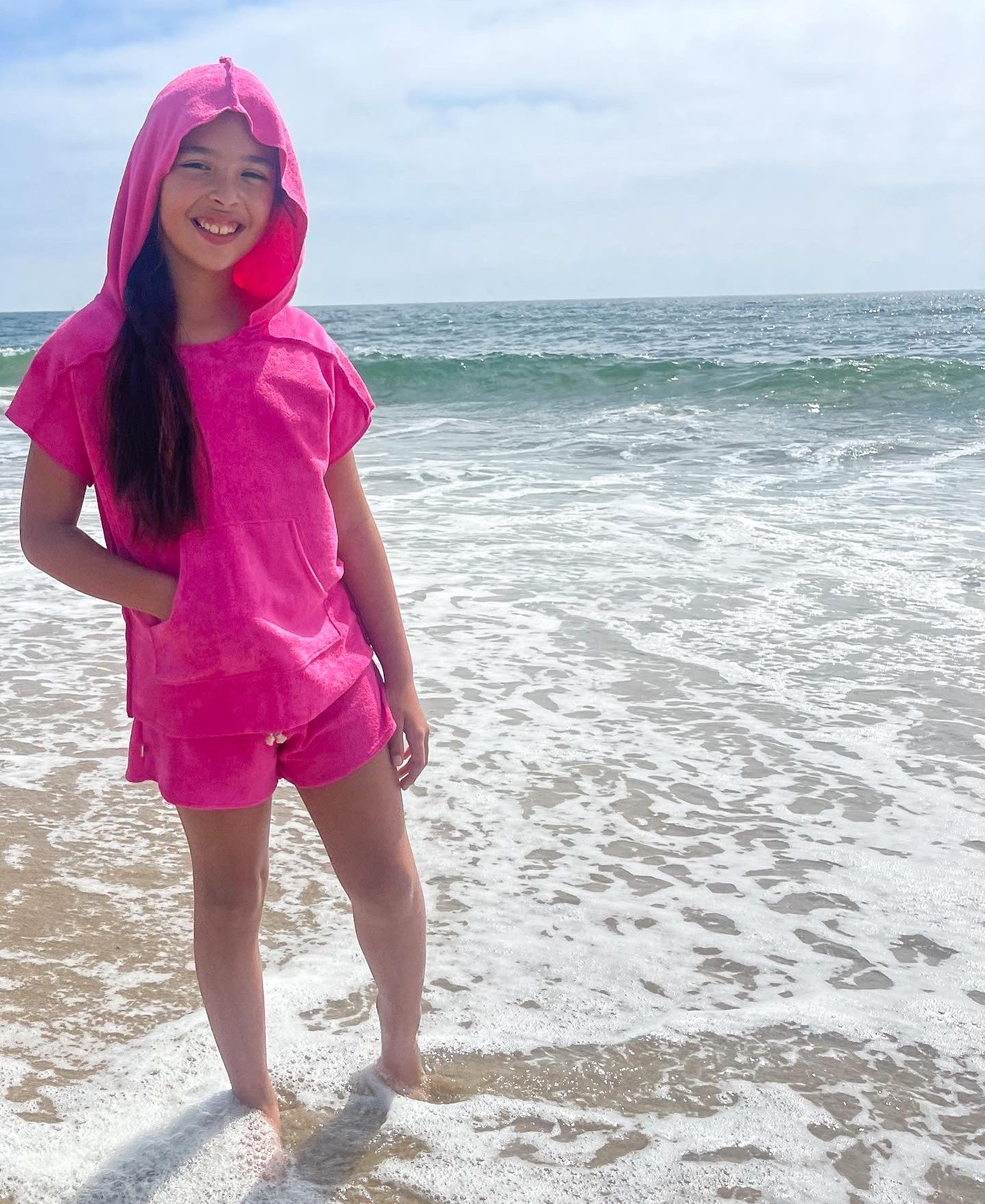 Beach Poncho - Dragonfruit