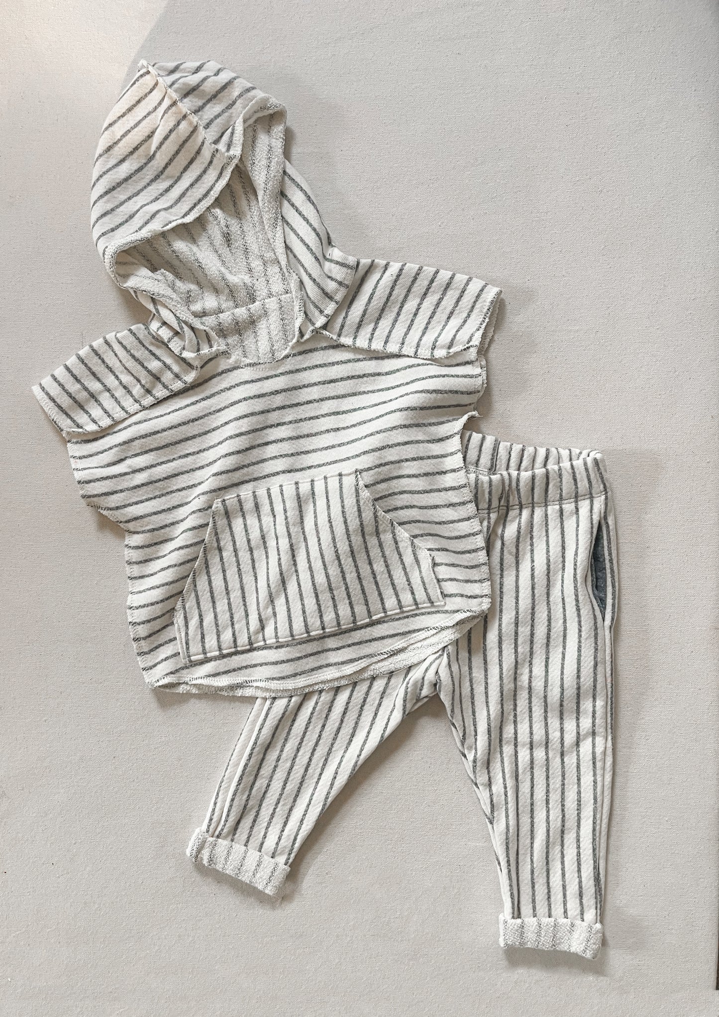 Beach Poncho + Pants Set | GRAPHITE STRIPE