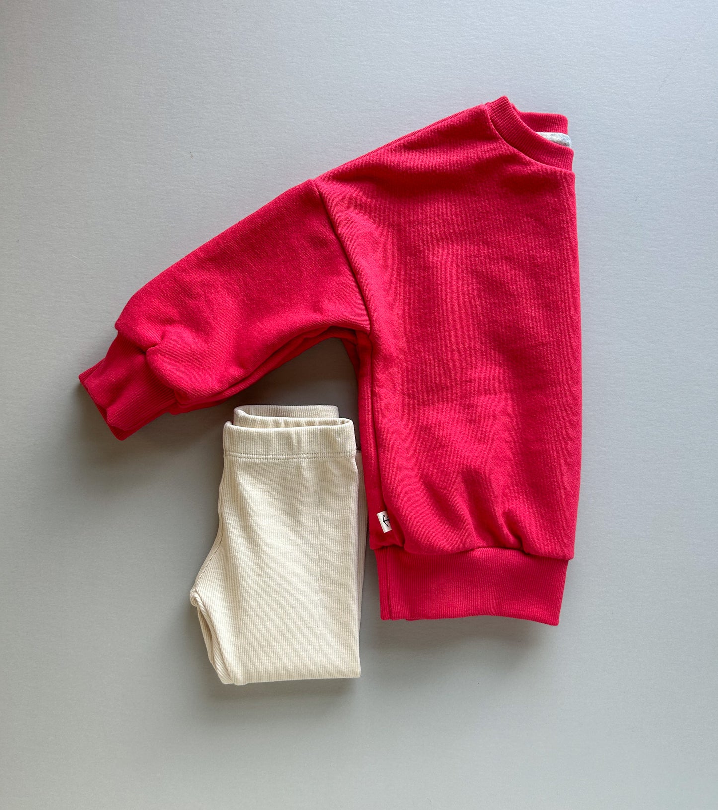 CLASSIC SWEATSHIRT | LYCHEE