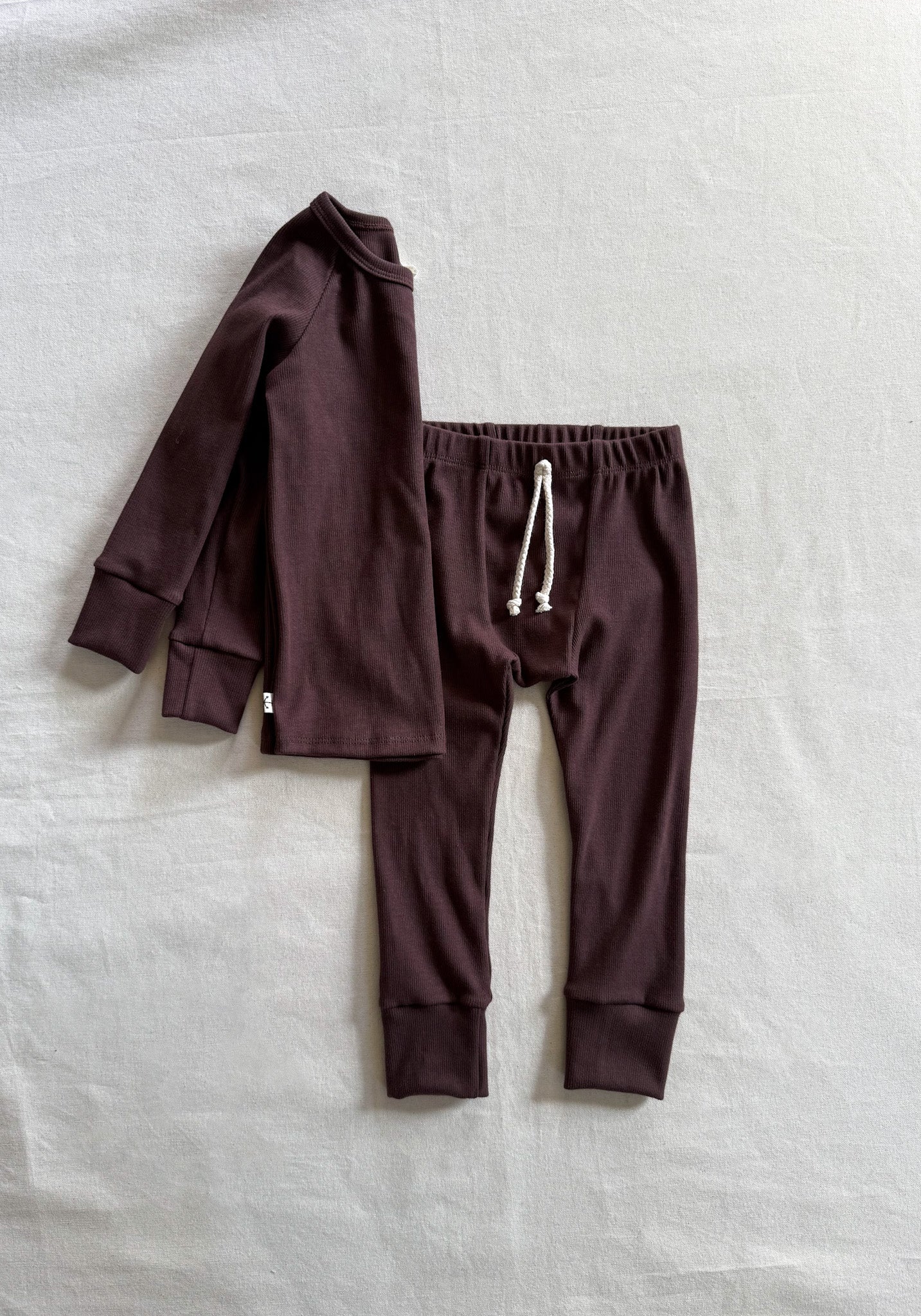 Night set | ESPRESSO (solid)