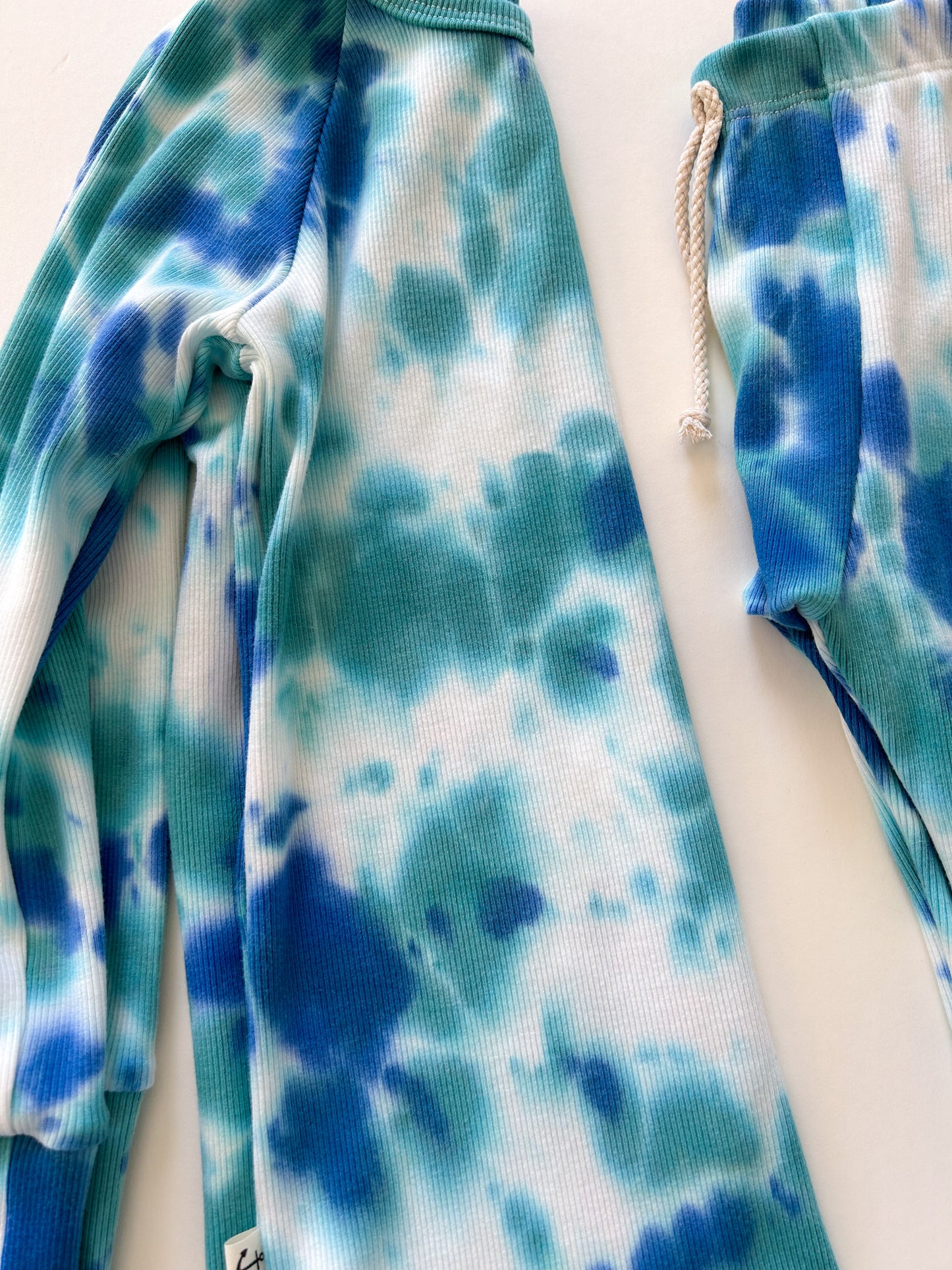 NIGHTSET | SURF TIE-DYE