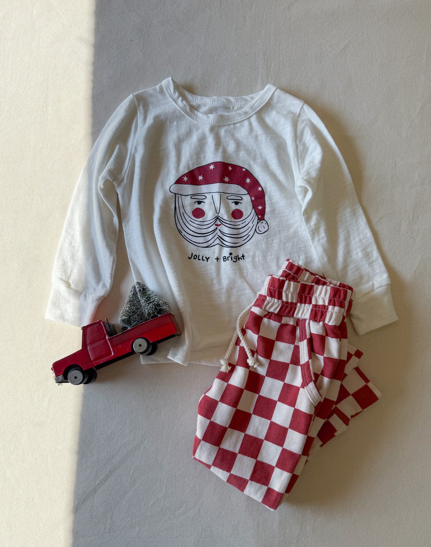 LONG SLEEVE TEE | JOLLY + BRIGHT SANTA - Long Sleeve