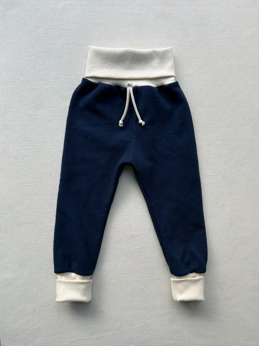 SKINNY LOUNGE SWEATS | CAPTAIN/WHITE SAND