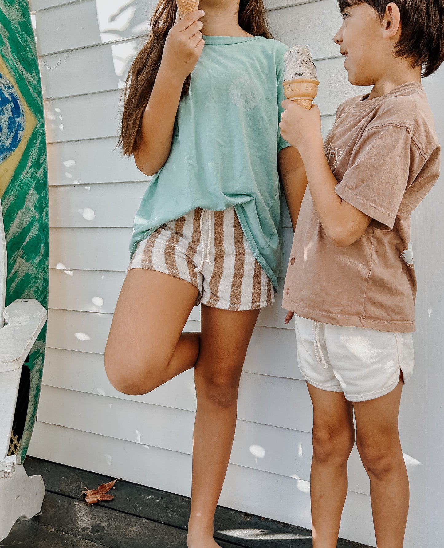 GIRL SHORTS | TIKI STRIPE