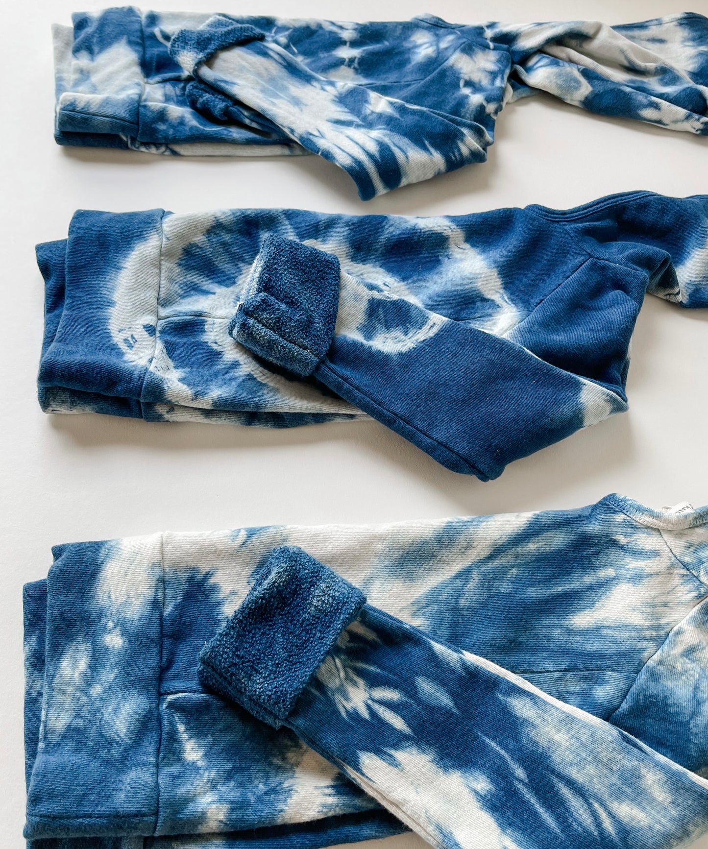 Beach Hoodie - Indigo Tie-dye SEA