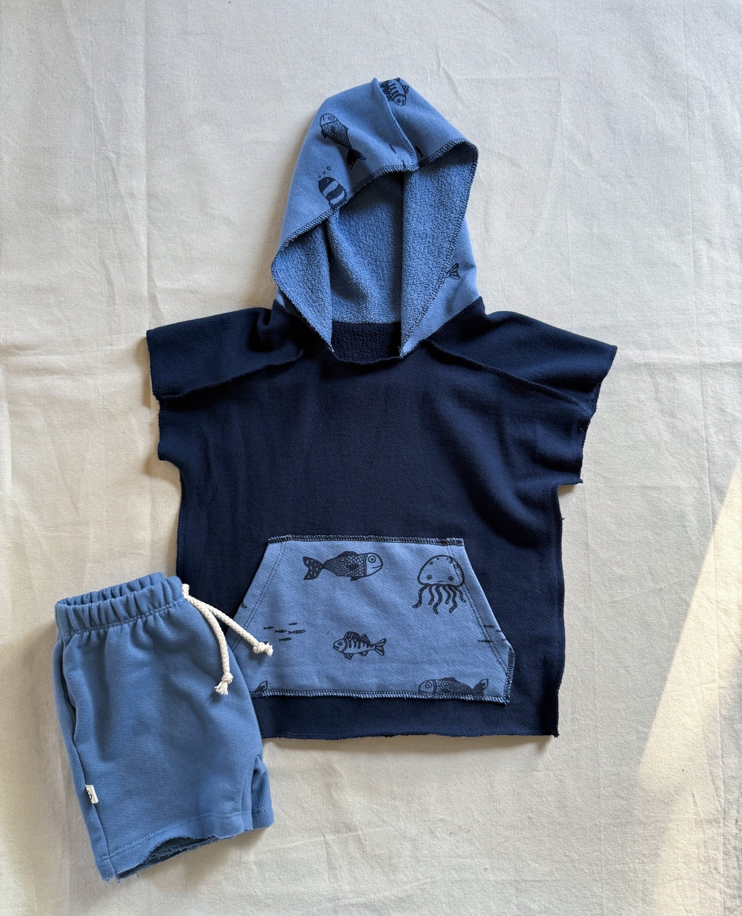 BEACH PONCHO - CAPTAIN / LAGUNA  (pre-order)