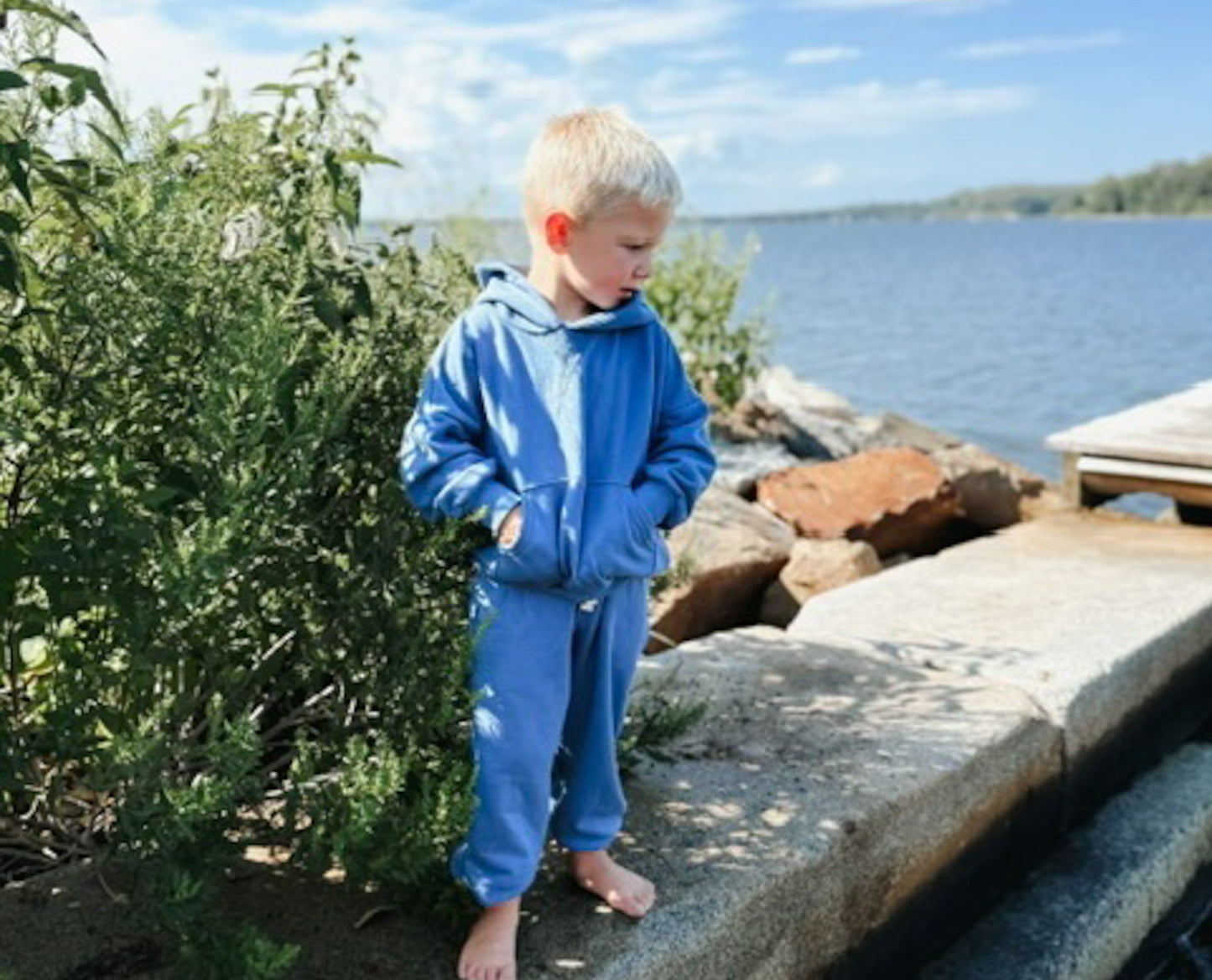 Retro Hoodie | LAGUNA