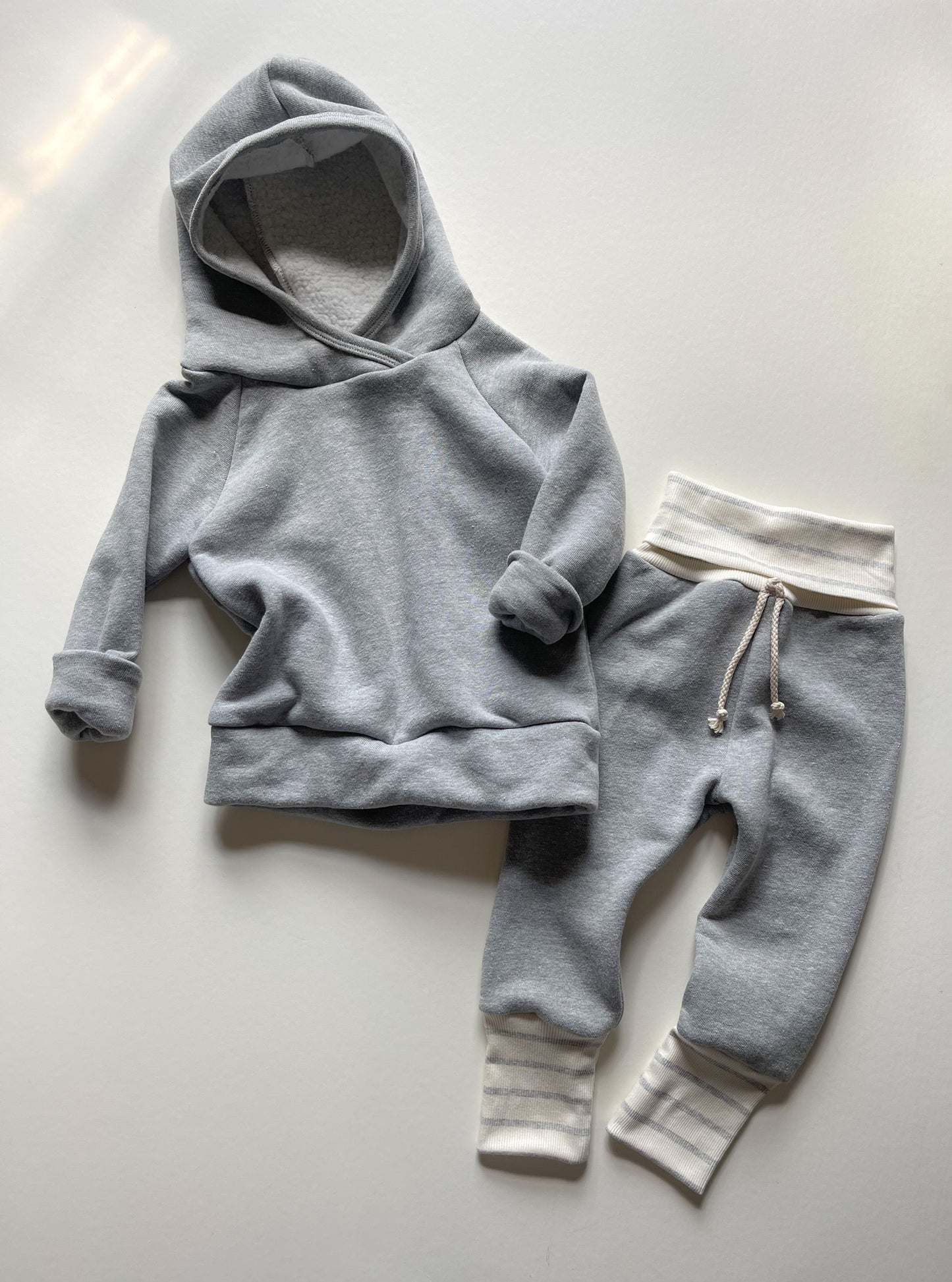 CLASSIC HOODIE | HEATHER GREY SHERPA