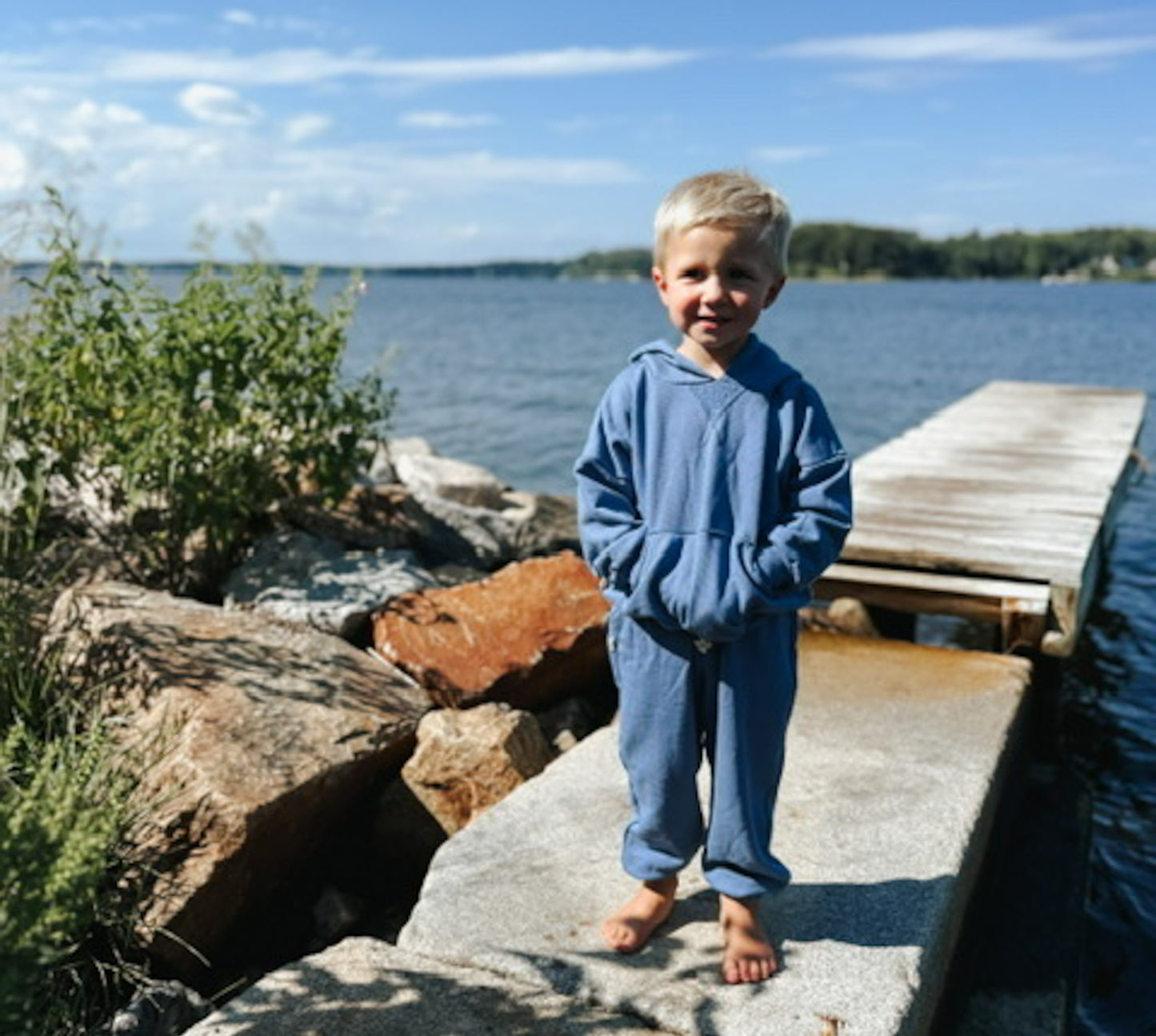 Retro Hoodie | LAGUNA