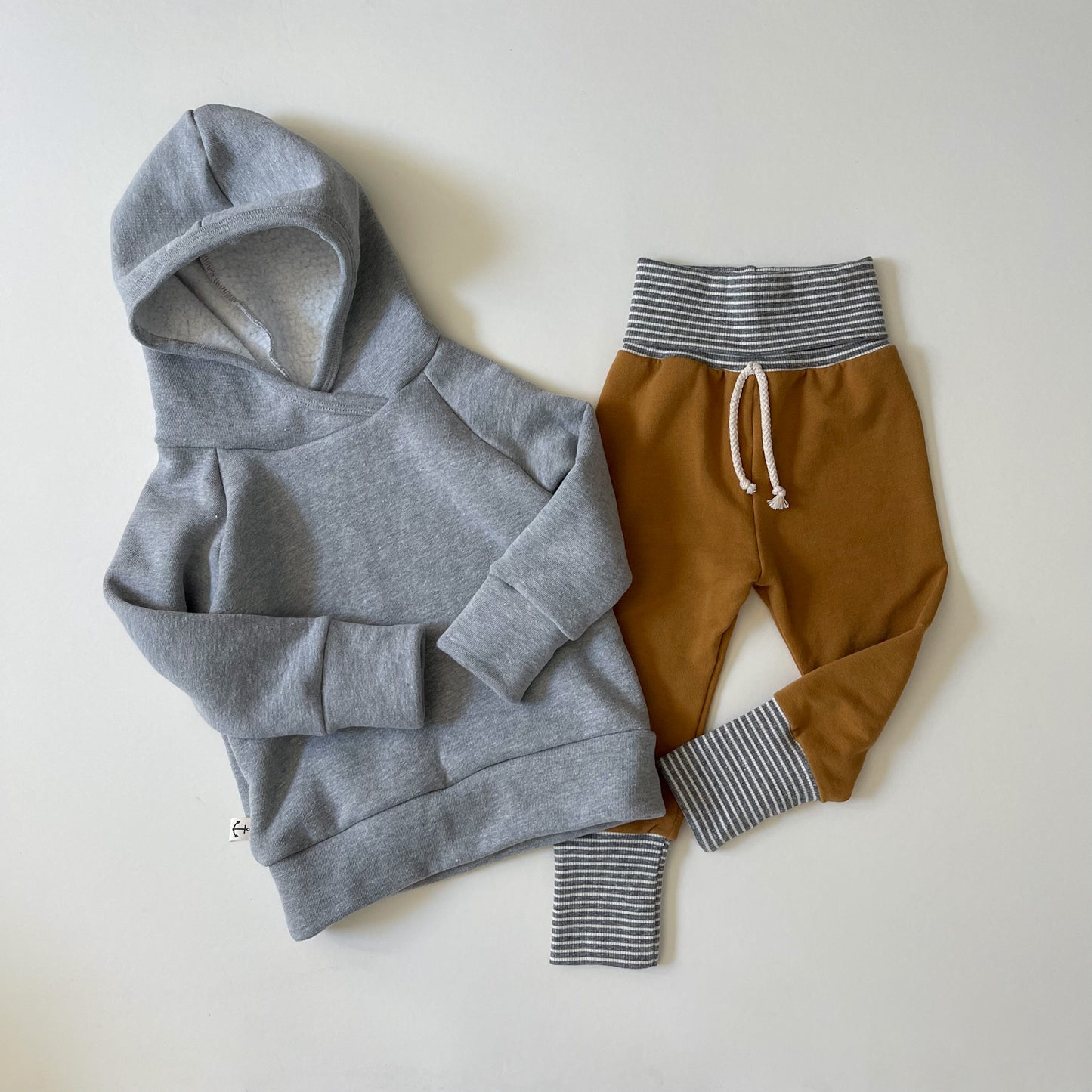 Lounge sweats | SUNSET GOLD