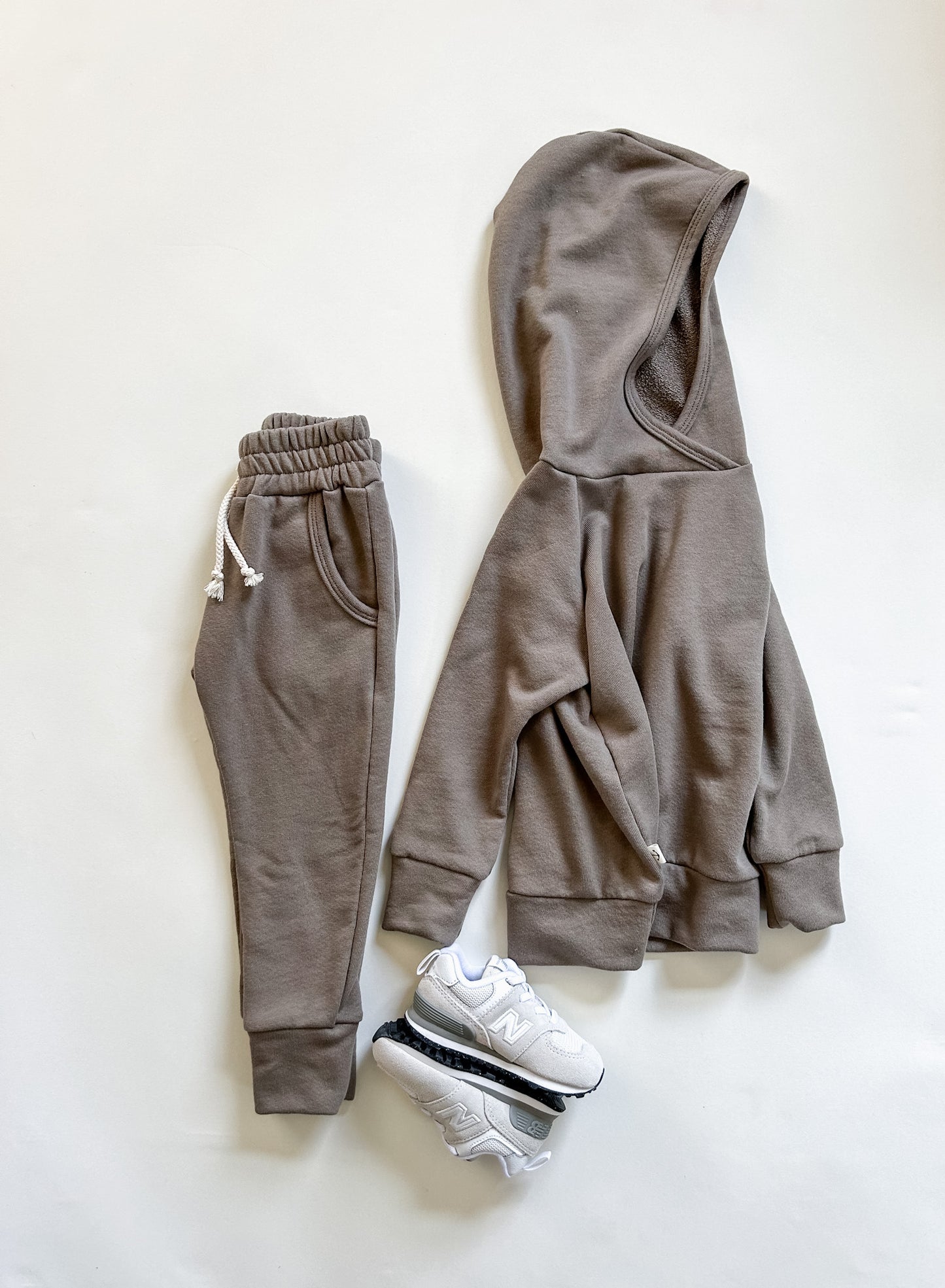 JOGGERS | NARWHAL