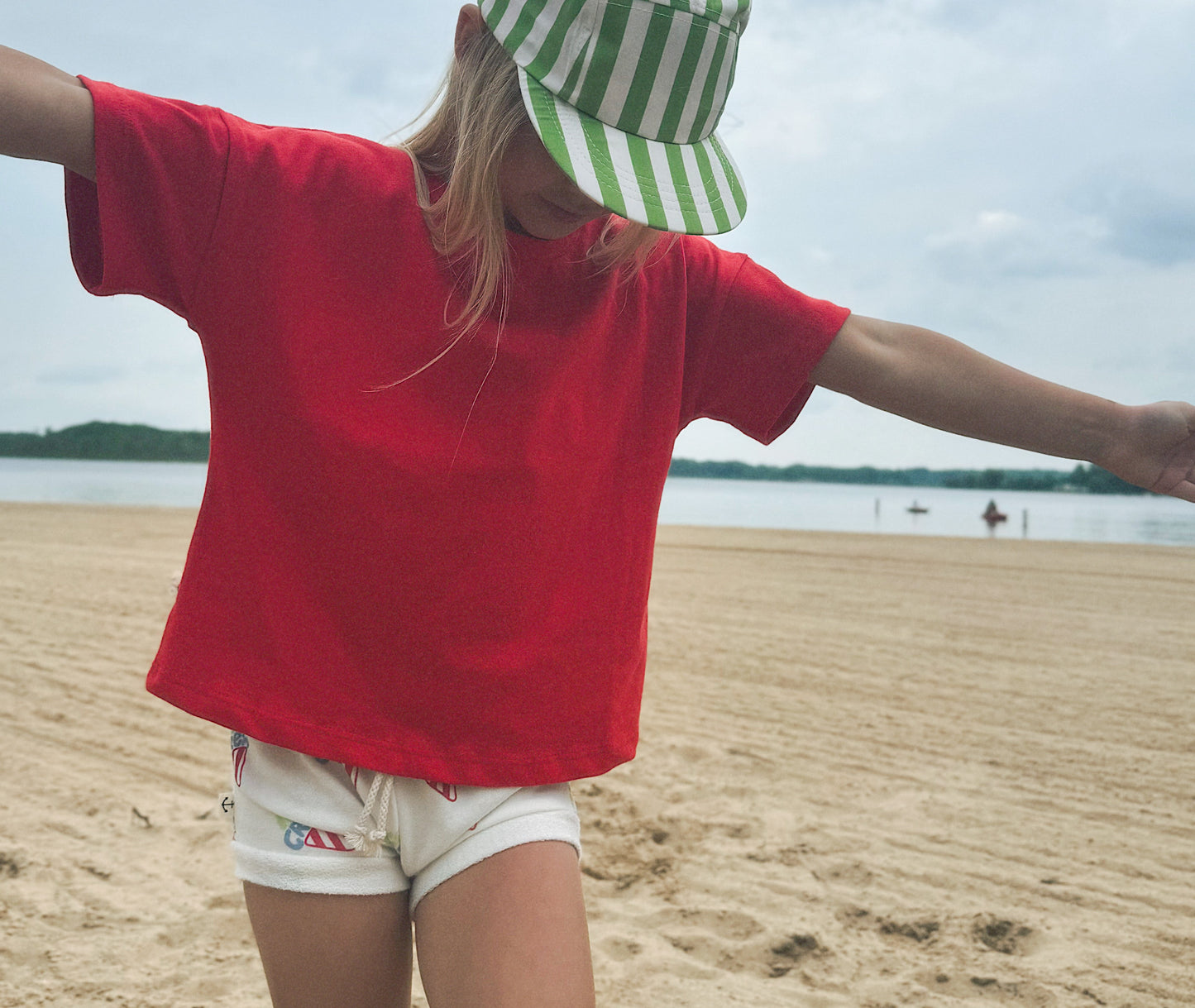 SHORTIES | STRAWBERRIES & CREAM
