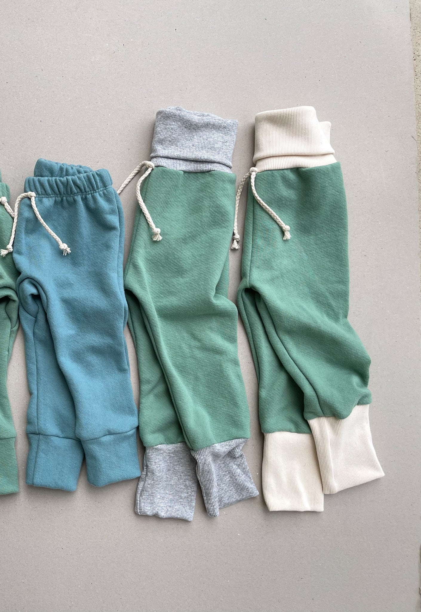 Lounge Sweats - Tropical Green / Grey